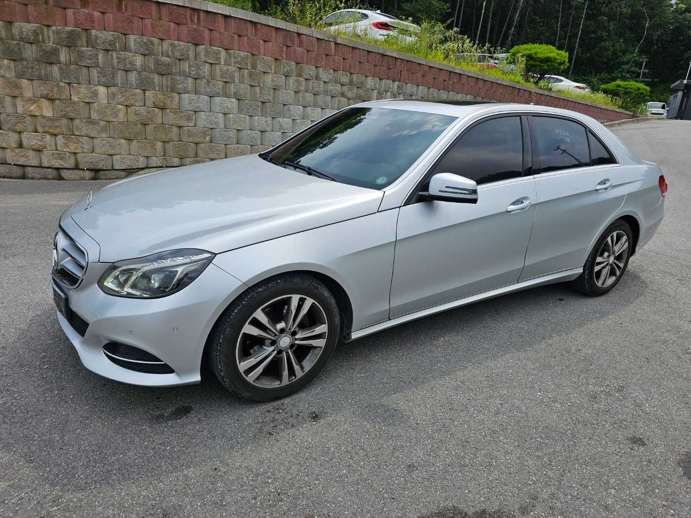 2014 Benz E-Class W212 E220 CDI ціла машина із Кореї