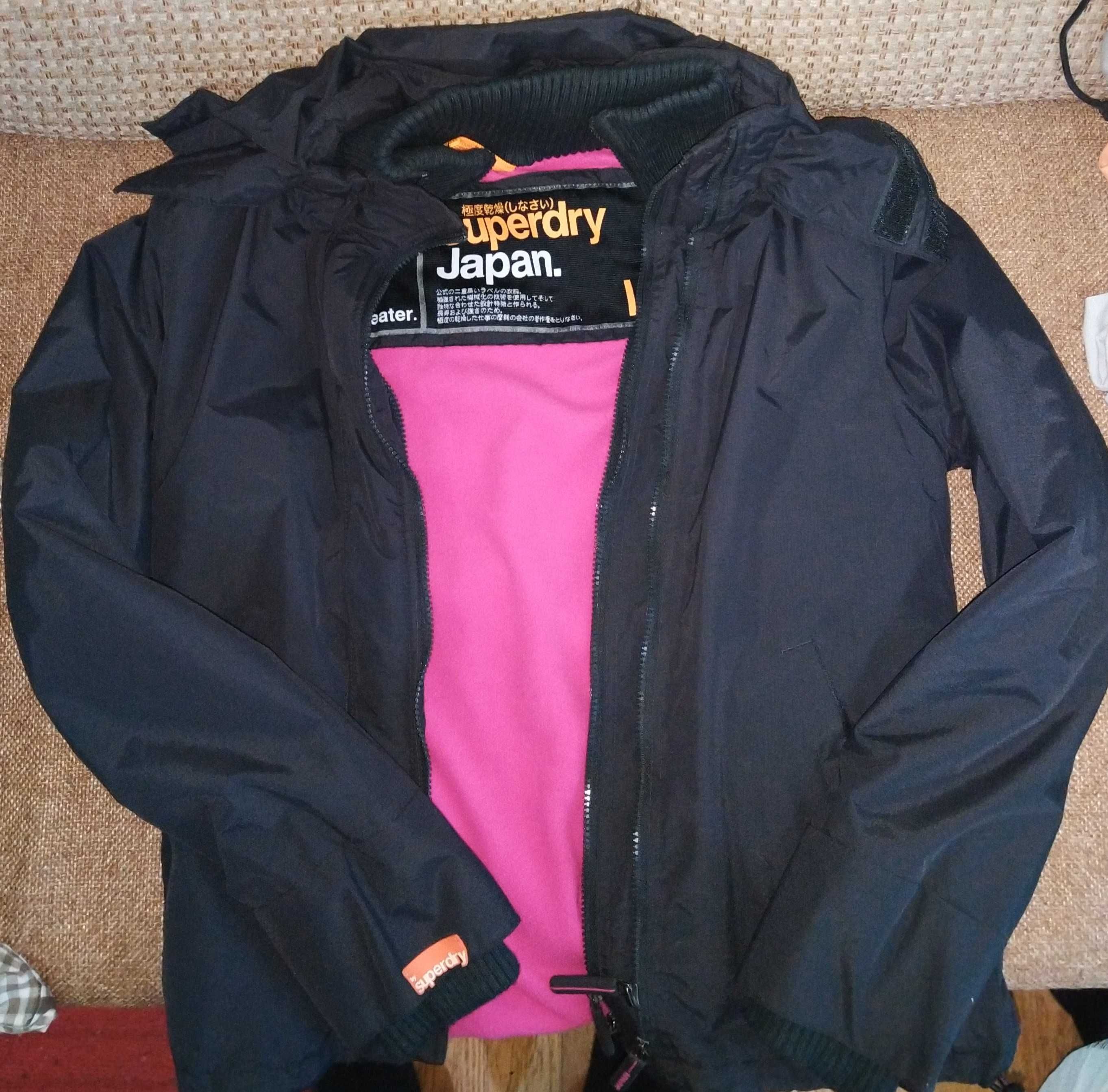 Женская куртка Superdry