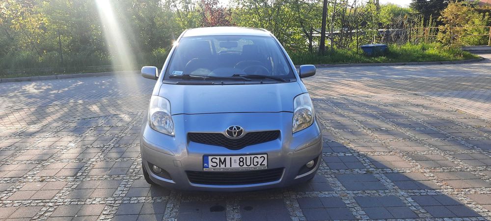 toyota yaris 1.33 6 biegów 5d prywatne nie od handlarza