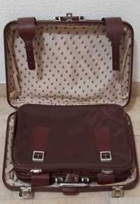 Vendo conjunto de 2 malas de viagem