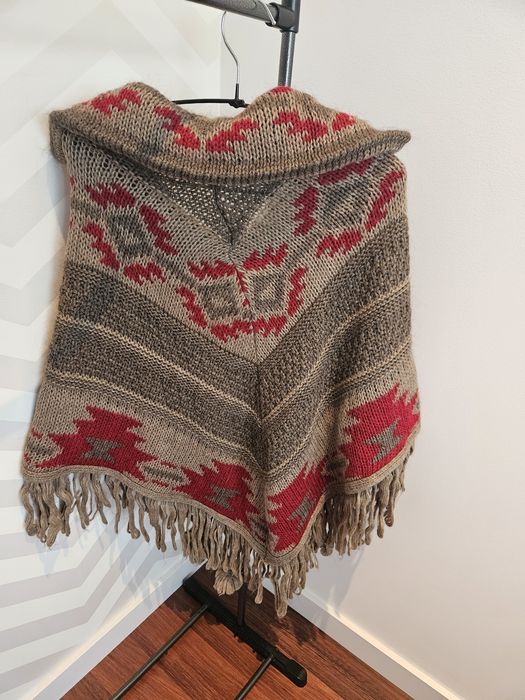 Poncho de malha colorido