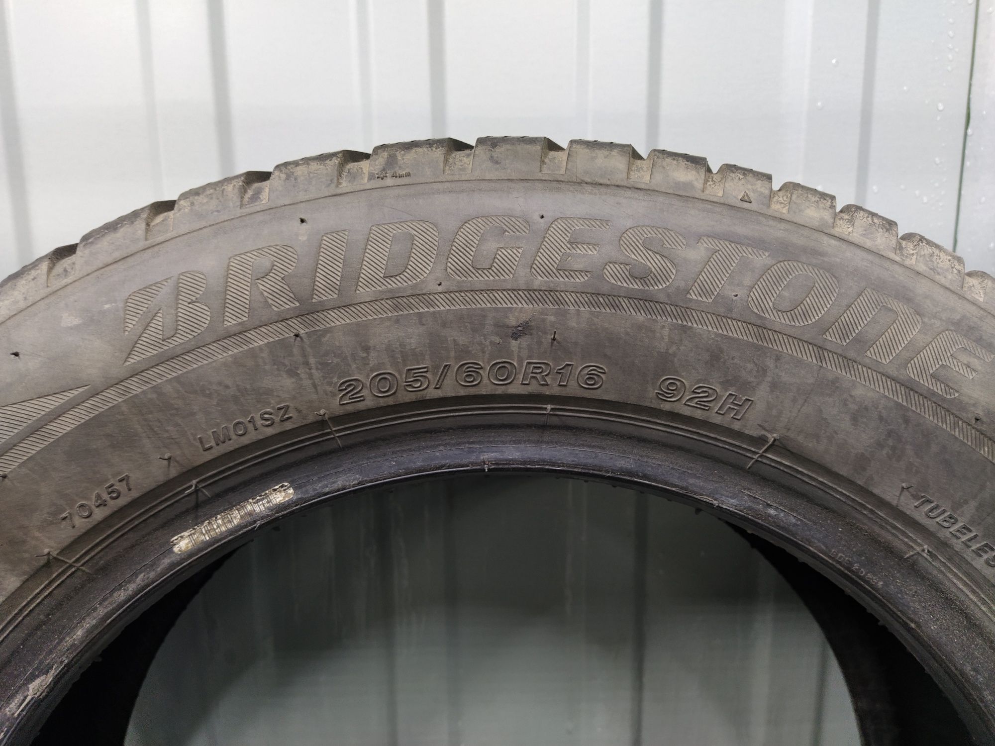 2 Opony zimowe 205/60r16 BRIDGESTONE 2018r