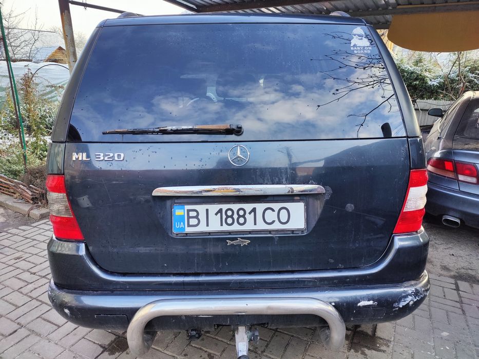 Эксклюзив: Mercedes-Benz ML 320 панорамный люк.