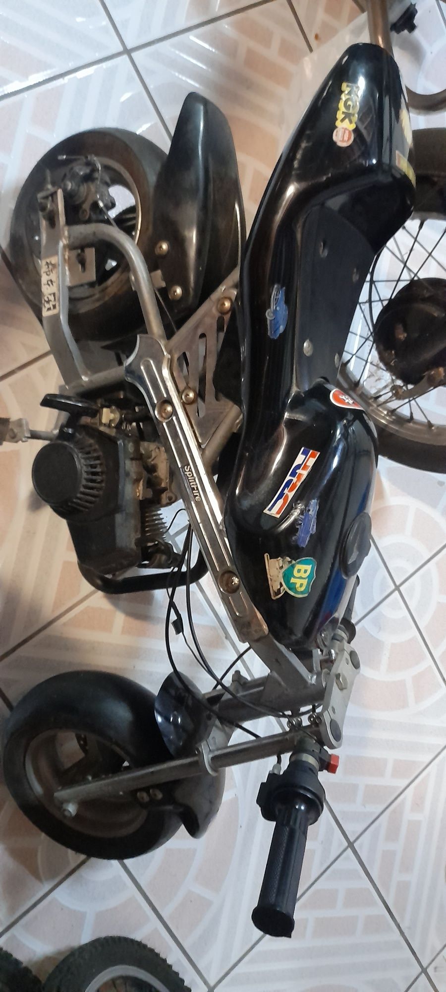 Mini moto a funcionar