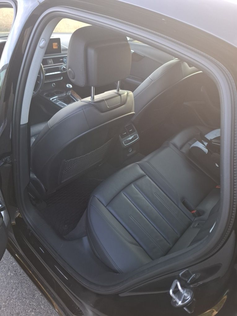 Audi A4 B9 sedan 2.0TFSI QUATTRO