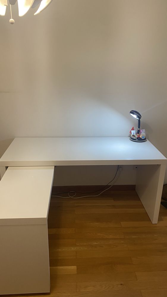 Urgente! Secretária Branca Ikea DESMONTADA
