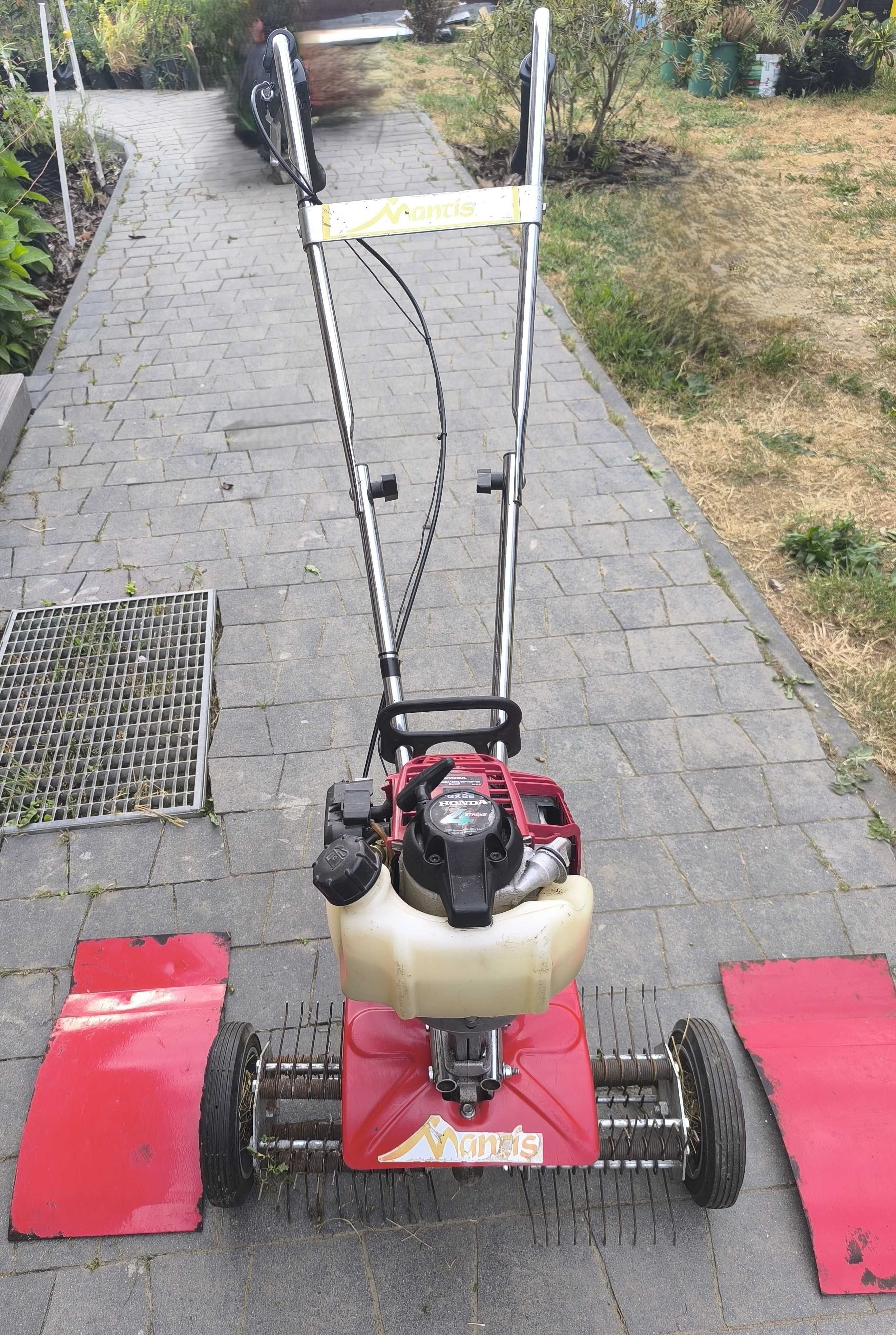 glebogryzarka, wertykulator spalinowy MANTIS z silnikiem HONDA