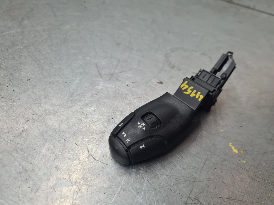 Manípulo do rádio PEUGEOT 208