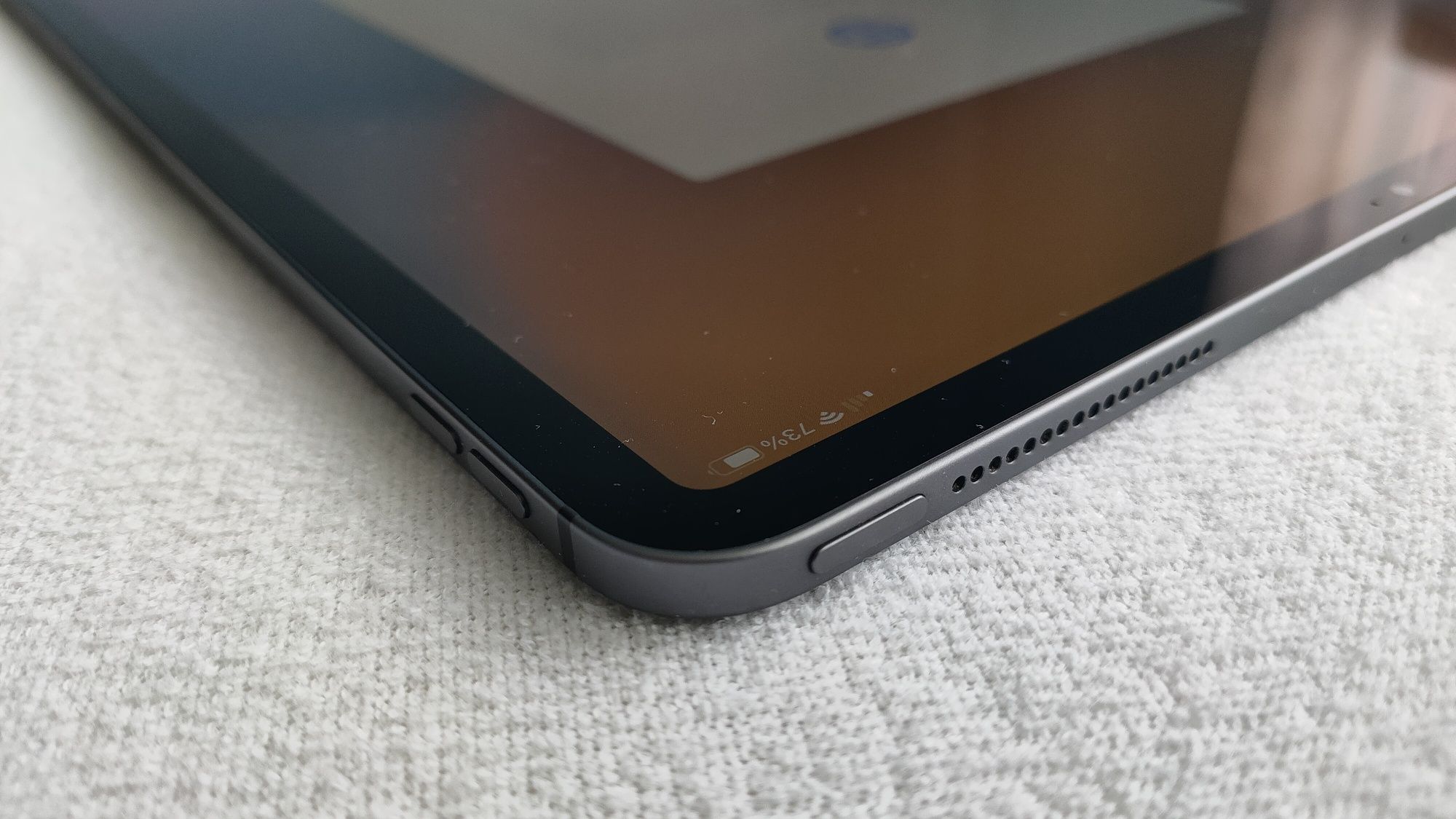 Tablet Apple iPad 3 generacji 12.9 A2014  64 GB blokada iCloud