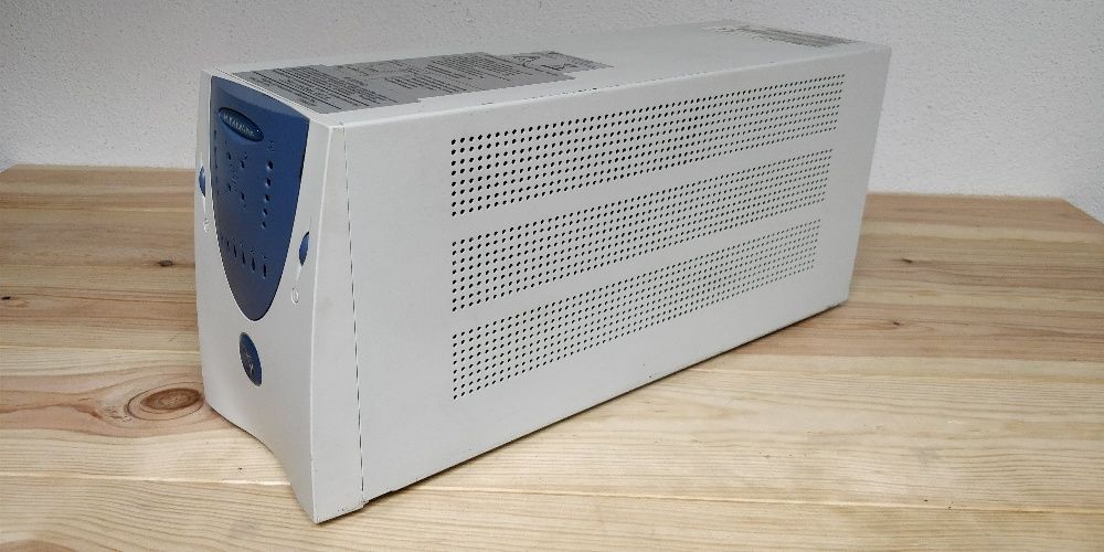 UPS Powervar ABCE600-22 / 600VA 420W / Sem Baterias