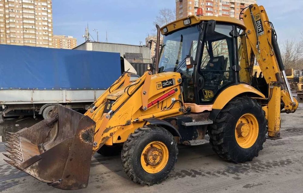 Оренда/послуги екскаватора навантажувача JCB 3-4 CX Самоскиди та інше