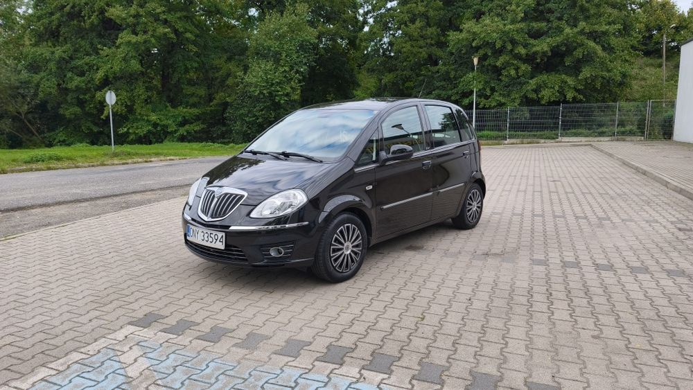 Lancia Musa 2010r 1.4 16v 6 biegów klimatyzacja bez rdzy Idea Panda