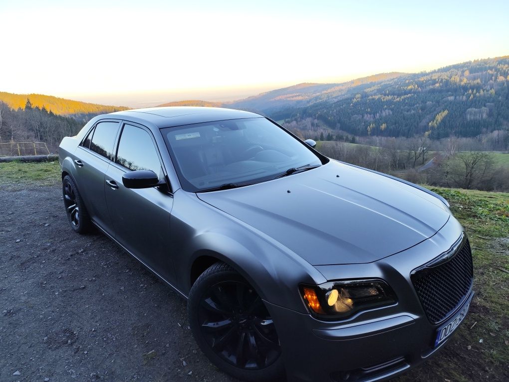 Chrysler 300C/S UNIKAT,Batmobil