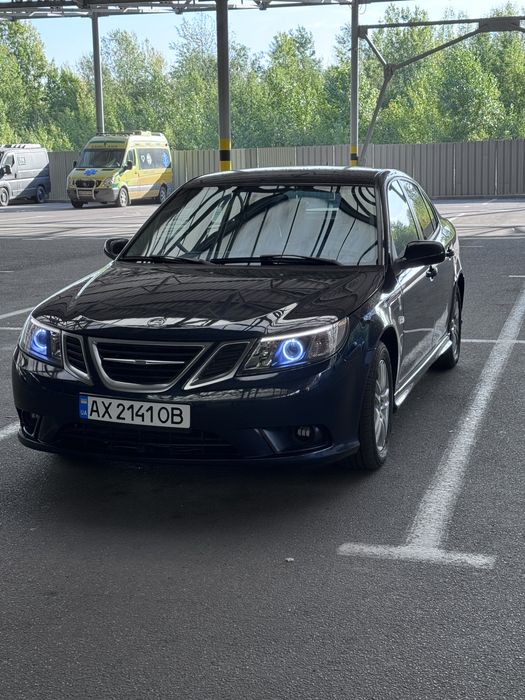 Продам свій авто Saab 9-3