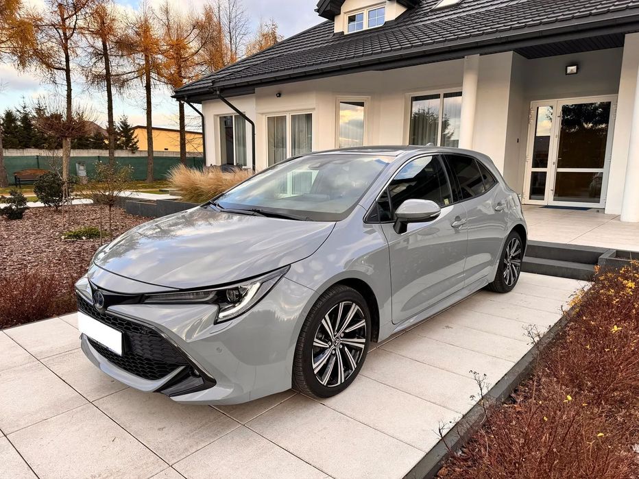 Toyota Corolla Comfort Style Tech 43 tys km Salon Polska zakupiona w 2023roku