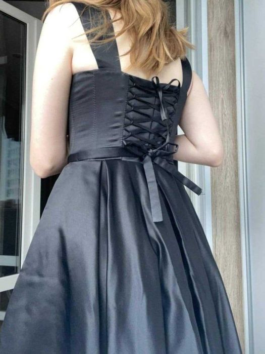 Сукня випускна  48 розмір