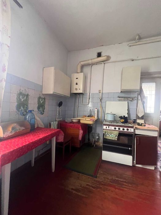 Продаж будинку в мальовничому місці м. Заліщики