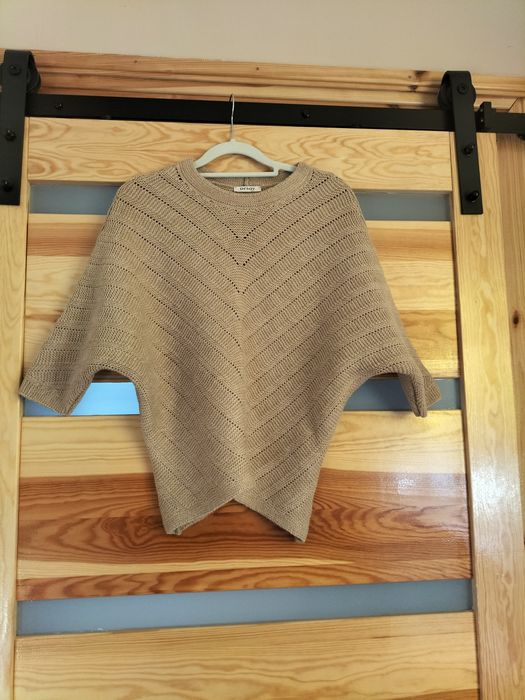 Sweter nietoperz marki Orsay rozmiar S stan bardzo dobry.
