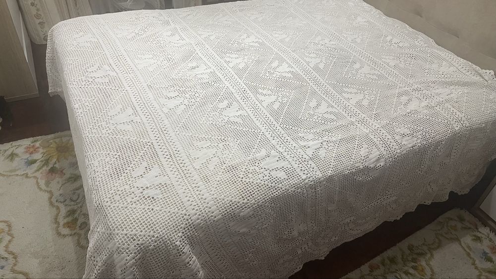 Colcha de renda branca