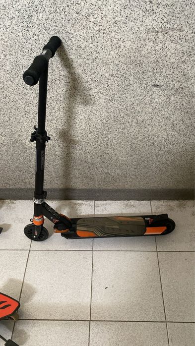 Trotinete Oxelo.