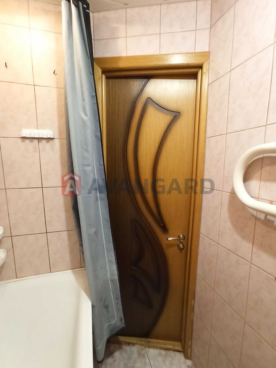 Продам 2 к.кв. в Хорт. Бабурка Аптека з ремонтом, меблями та технікою