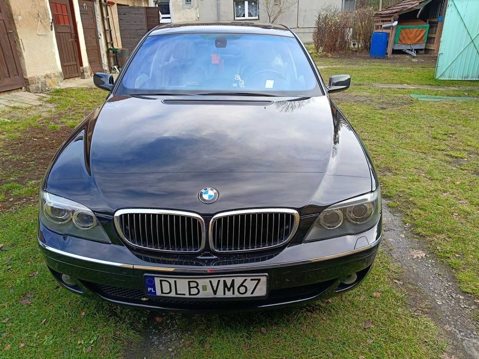 sprzedaż samochodu BMW 7 E65