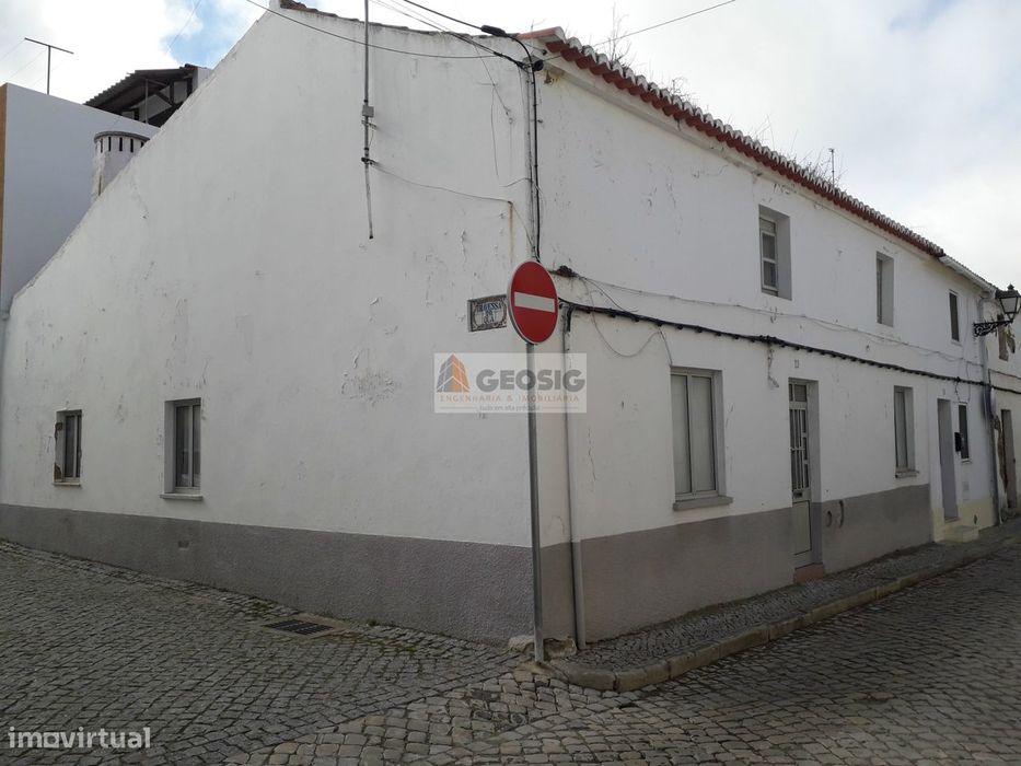 Moradia para Restaurar T4 Venda em Almodôvar e Graça dos Padrões,Almod