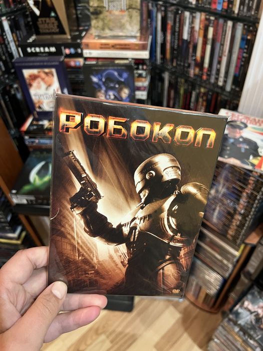 Фантастичні фільми на Двд