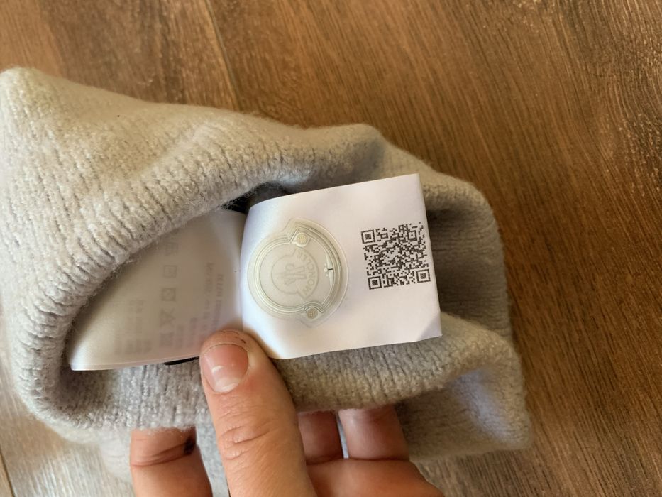 Шапка Moncler оригінал М-ка