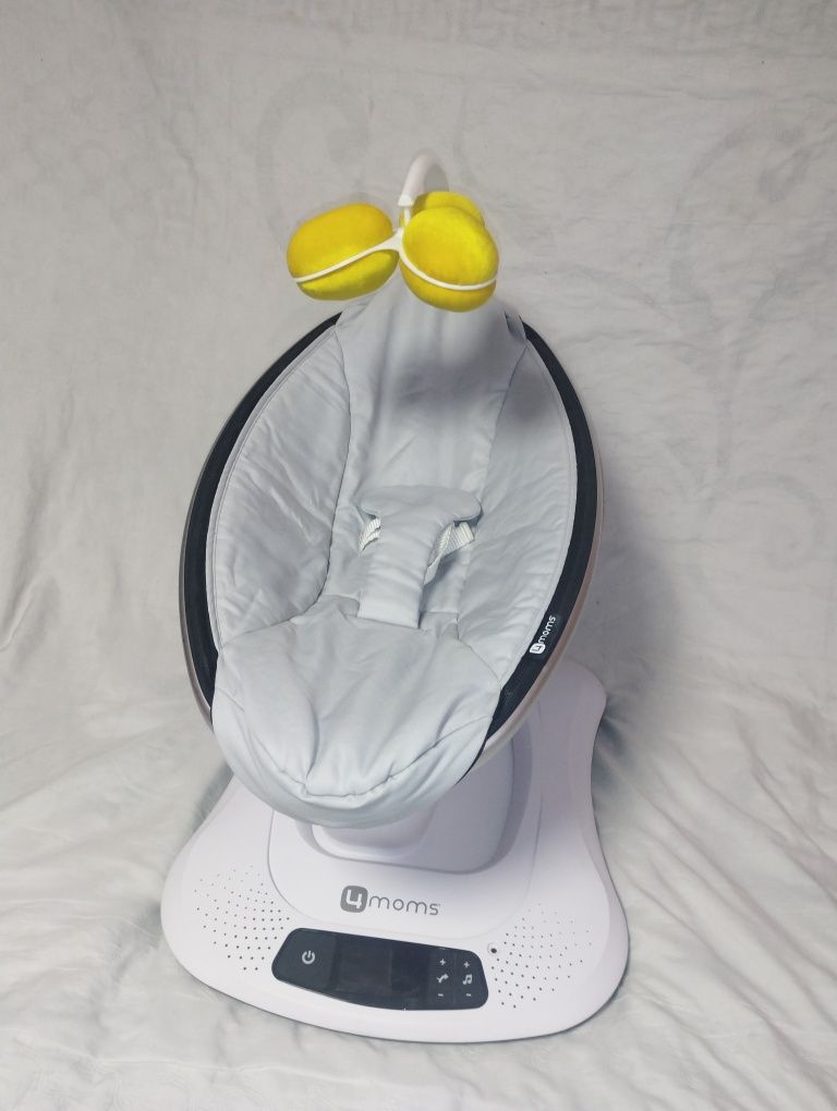 Дуга с игрушками mamaroo 4moms