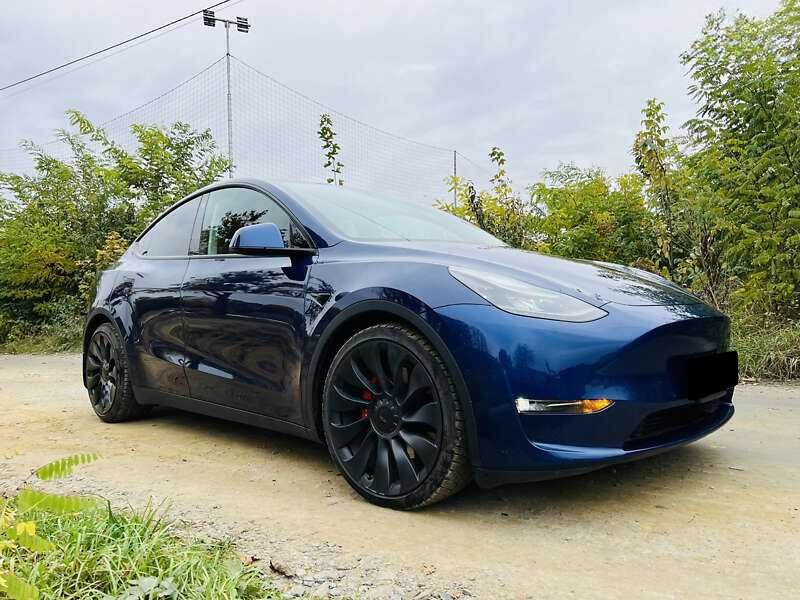 Tesla Model Y 2021 80.5 kWh Dual Motor AWD