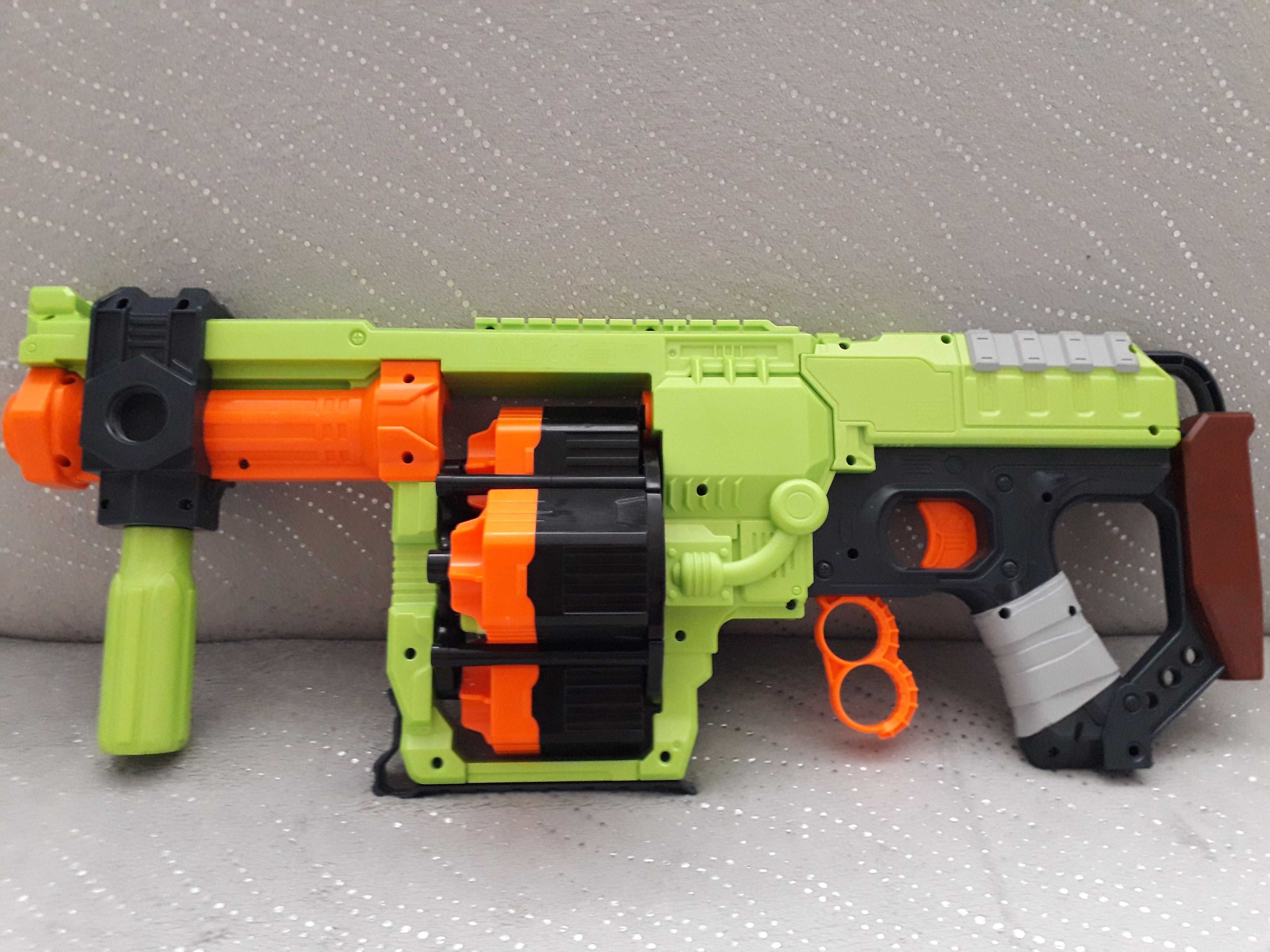 Pistolet NERF Doominator Z zombie strike +30 strzałek