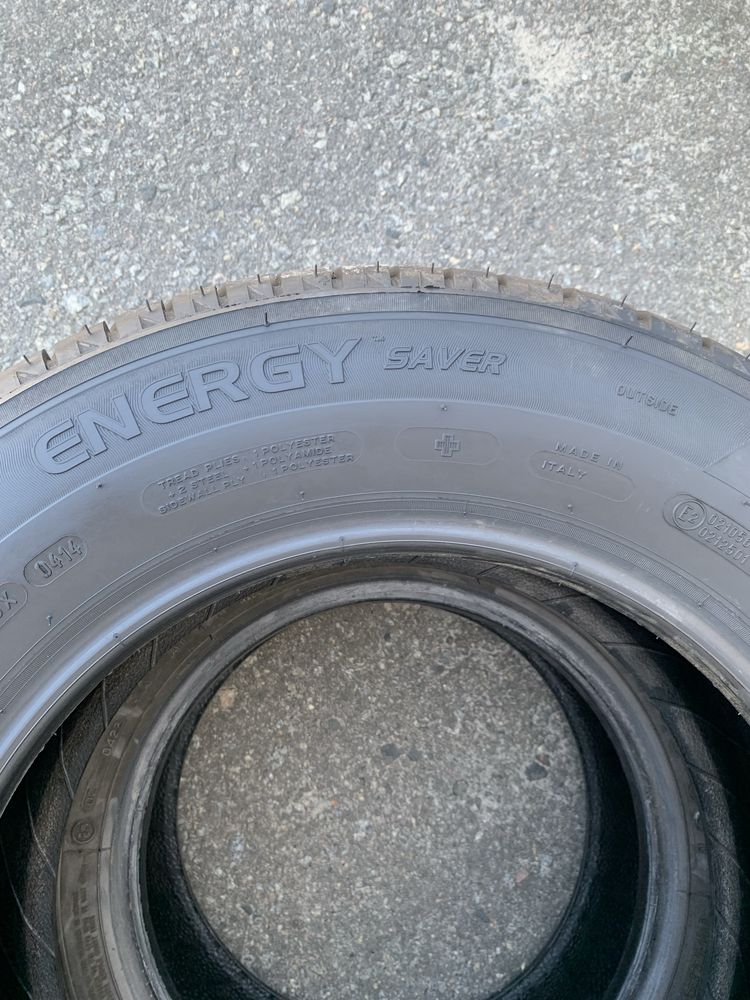 Продам пару шин Michelin 205/65/15