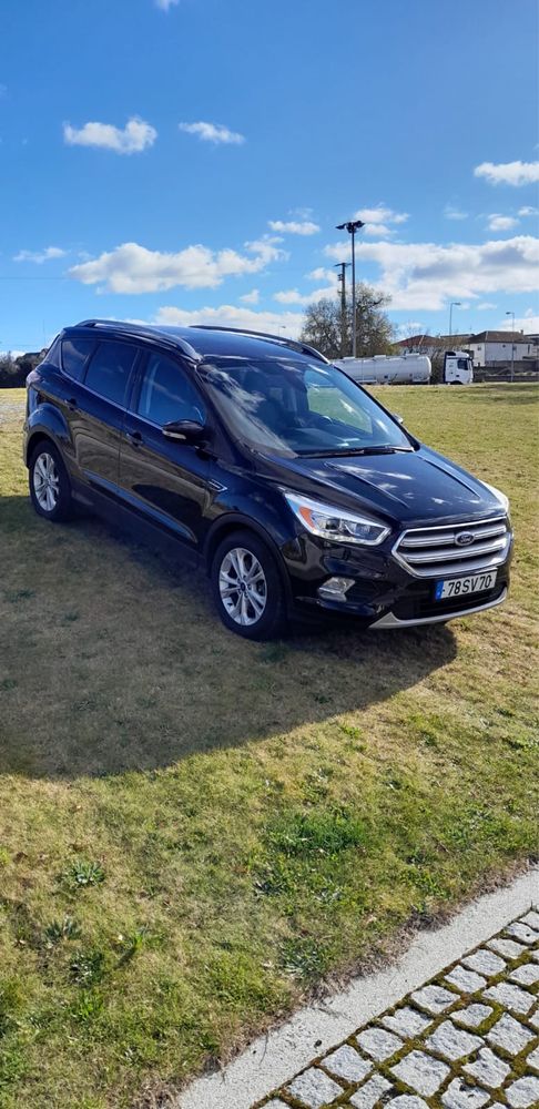 Vendo Ford KUGA como NoVo