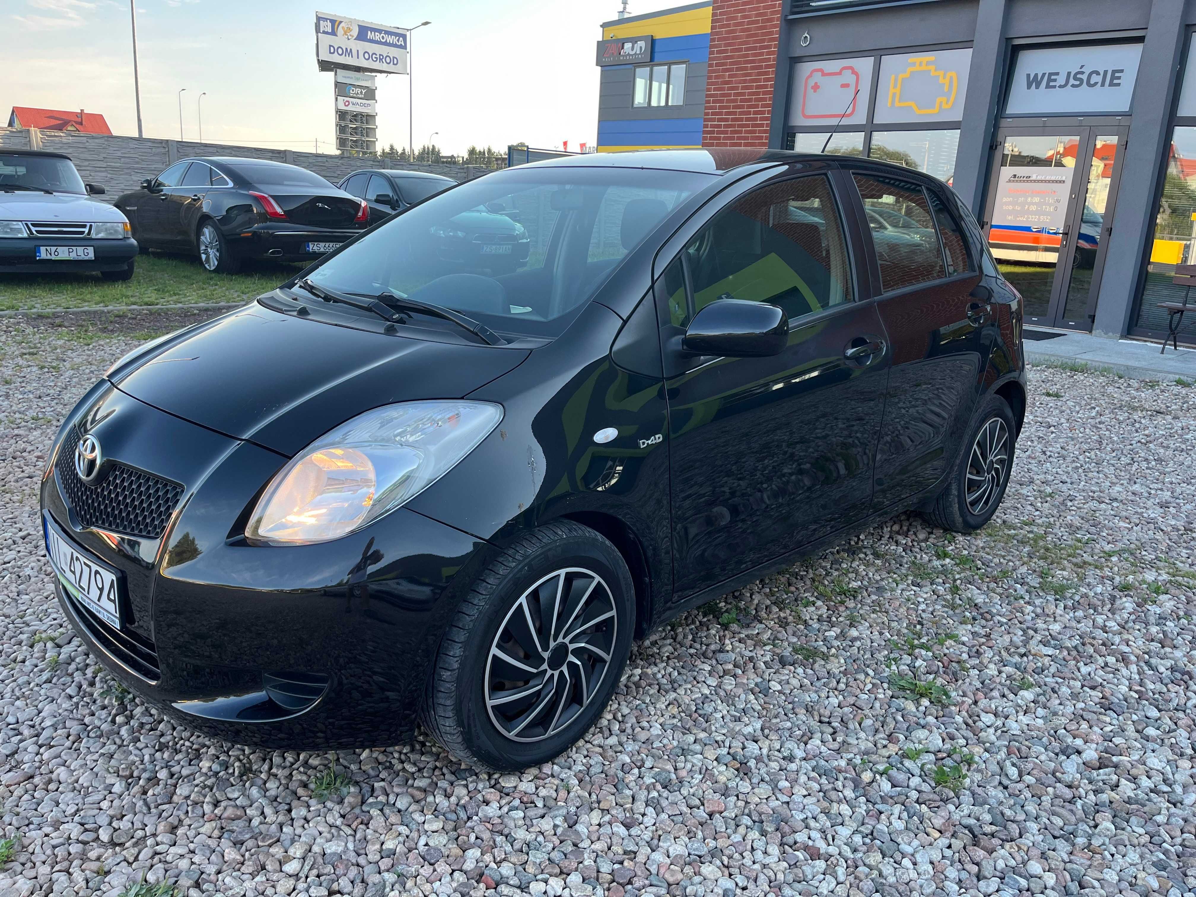 Toyota Yaris automat