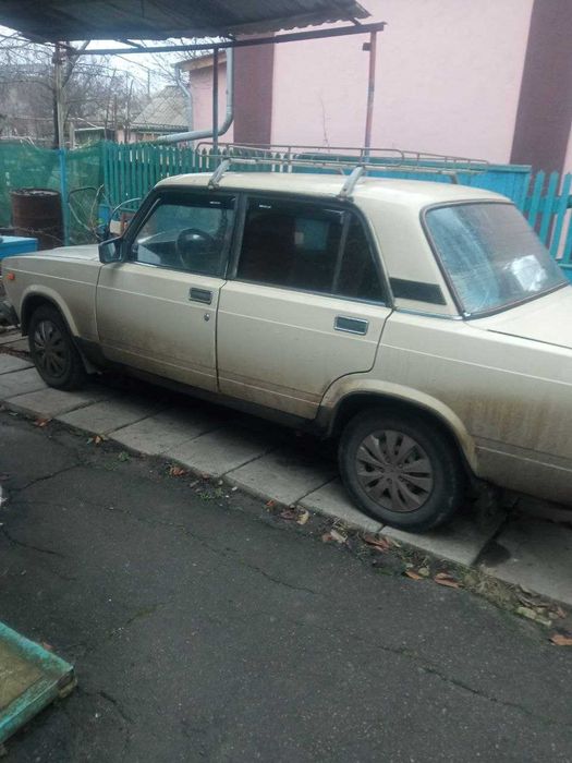 ВАЗ-2107, газ-бензин