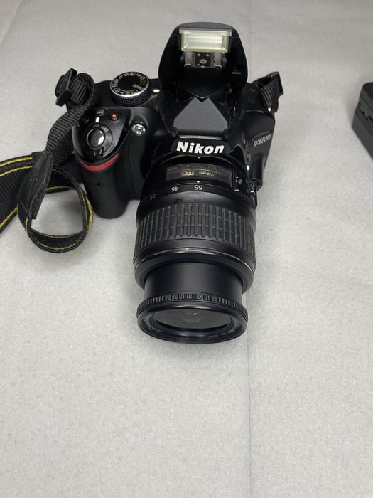 Nikon D3200 + lente 18-55mm + bateria
