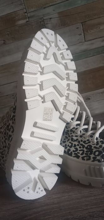 Подростковые ботинки 38 р/р.