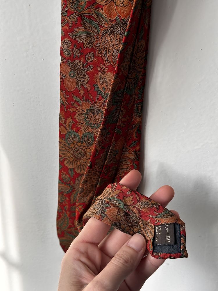 Givenchy шовкова краввтка