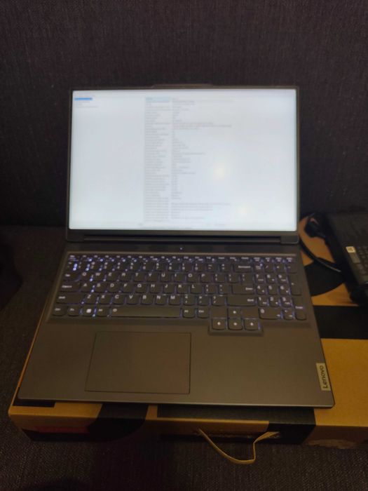 LENOVO Legion Slim 5 16" IPS 240Hz i5-13500H 16GB RAM 512GB RTX4060