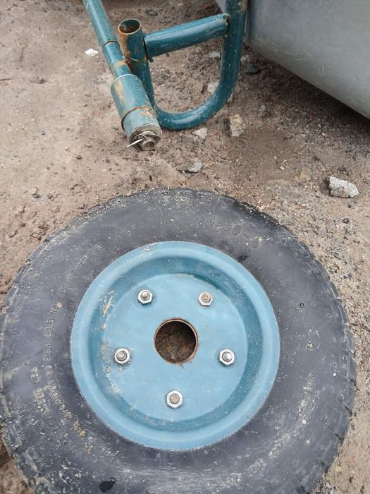 Тачка двухколесна