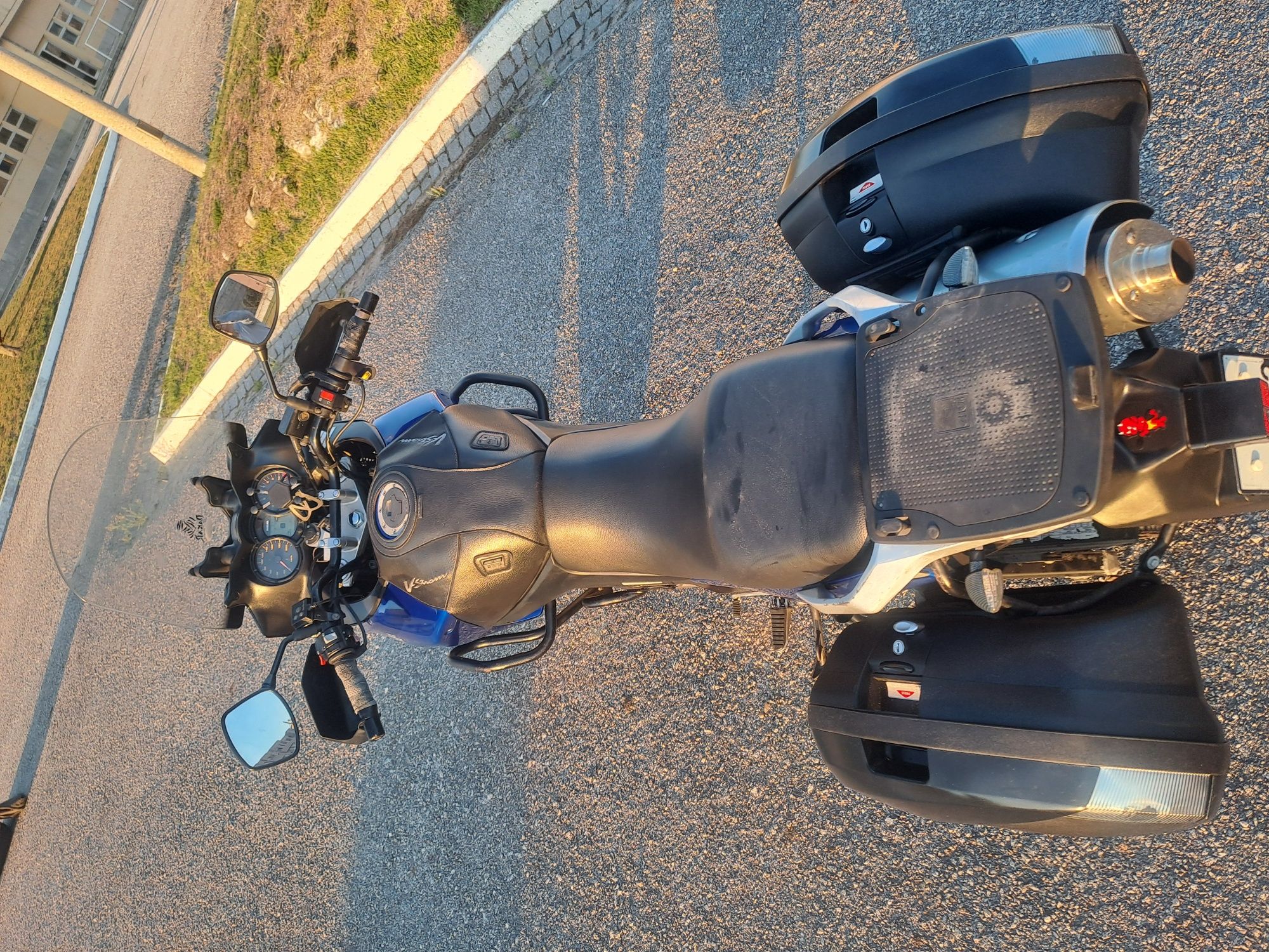 suzuki DL 650 v-strom