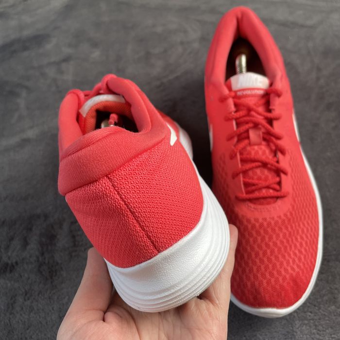 Жіночі кросівки Nike revolution 4. P. 40,5. Ідеал!!!