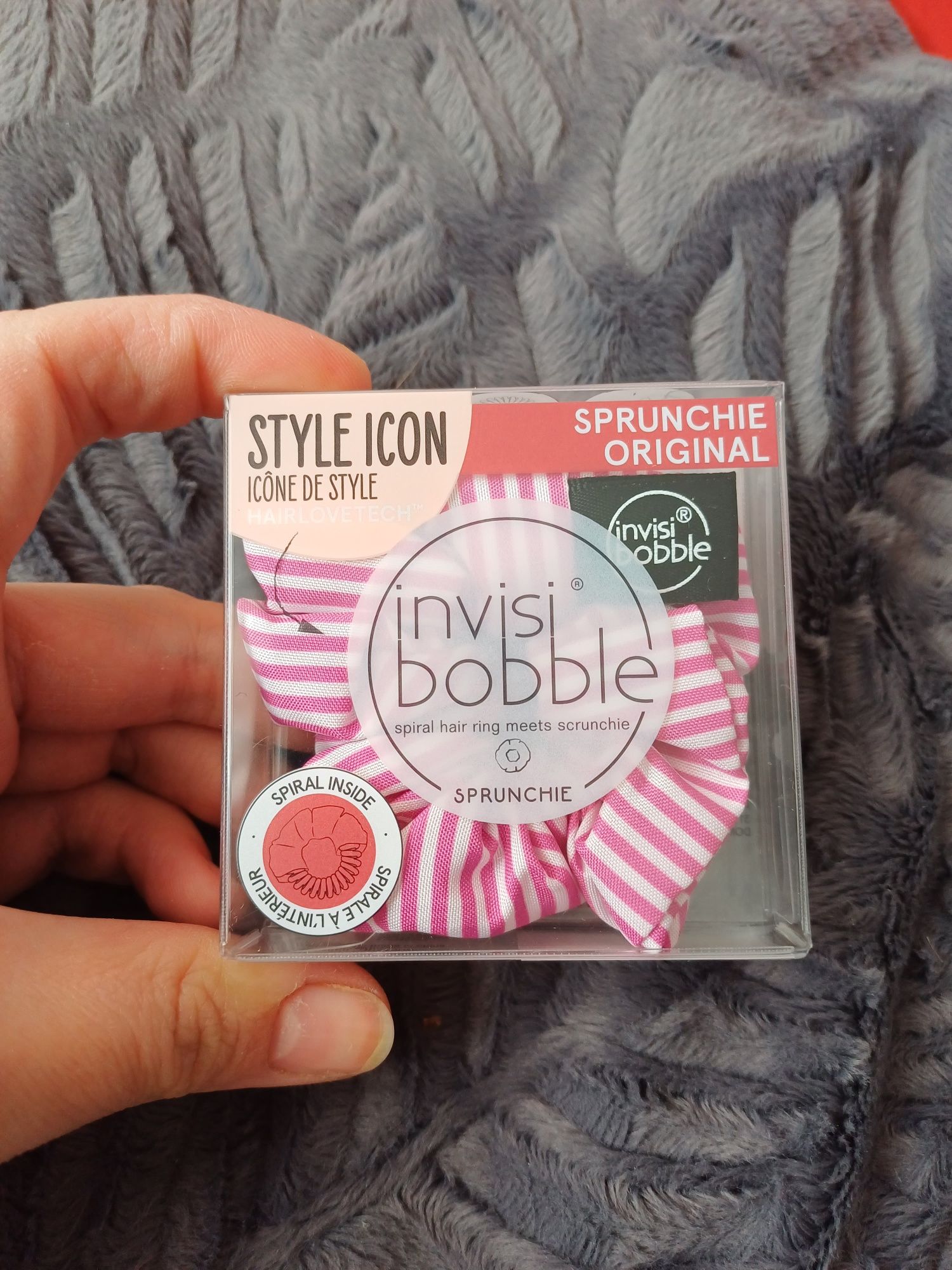 Invisibobble scrunchie gumką do włosów