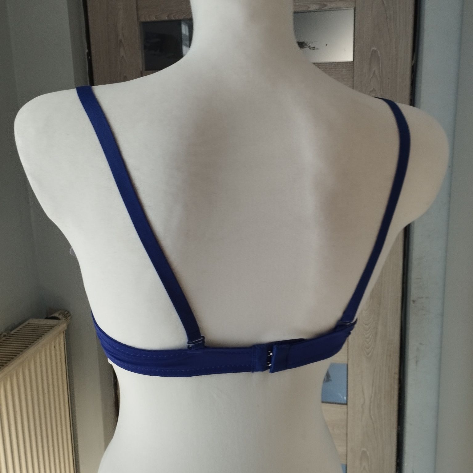 Biustonosz K-Go 36/80B push-up nowy z metką granatowy
