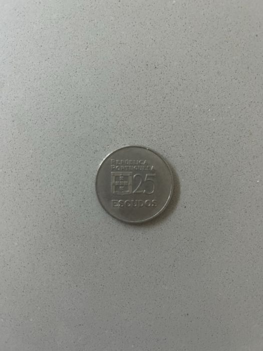 Moeda de 25 Escudos