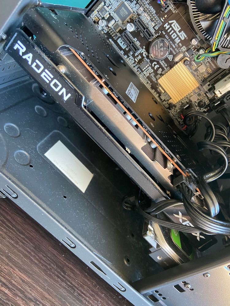 Computador Amd Radeon RX 6650 XT, Intel Core i5-7400, 8 GB RAM