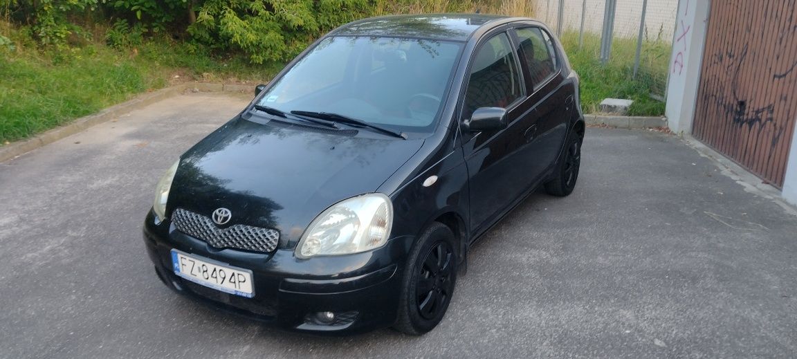 Toyota Yaris 1.4 D 2005r