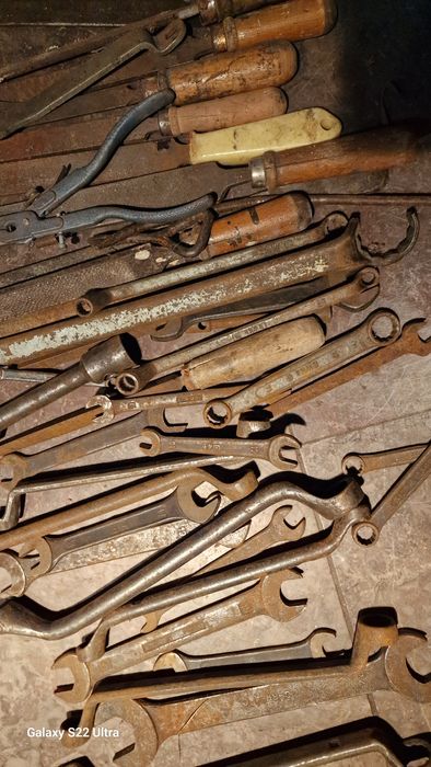 Komplet narzędzi z PRL