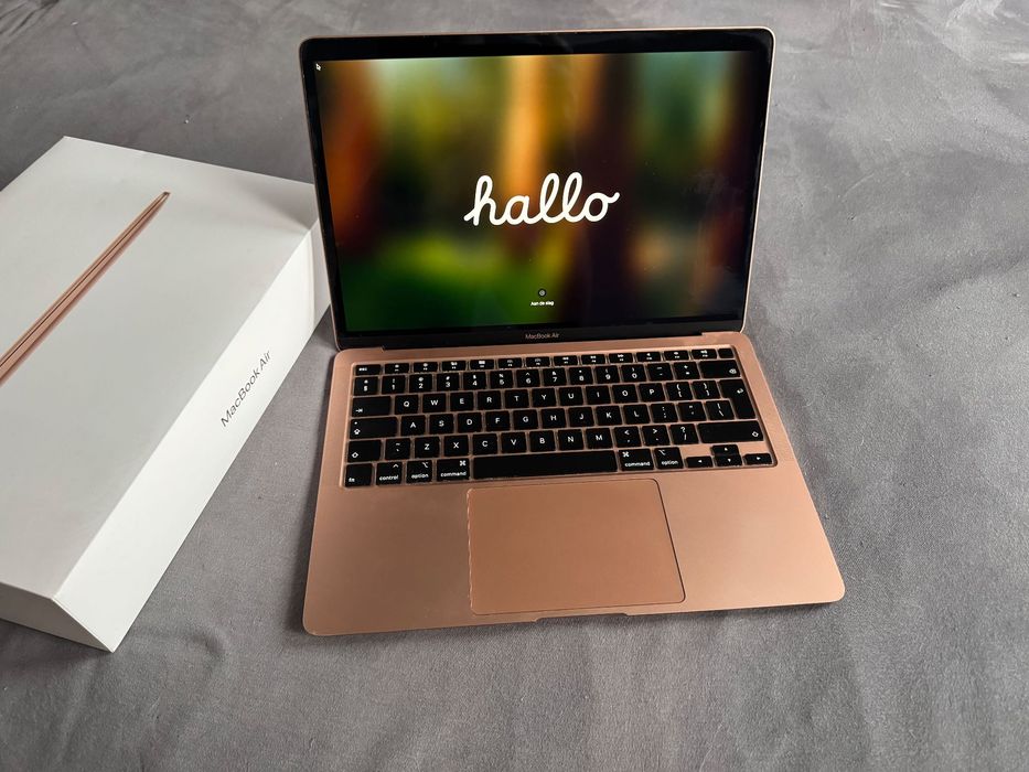 MacBook Air 2020 Rose Gold Intel i3